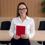 Юрист Олеся Логинова