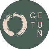 Julia Getun decor &flower