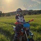 Девчонка за рулëм 🏍
