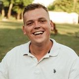Саша пишет о чат-ботах