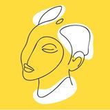 девушка с татуировкой скриншота