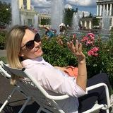 Ещё вина, дорогая?