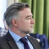 Р. Акавов