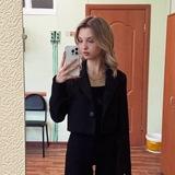 она стала учителем