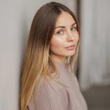 Алёна Акбулатова.