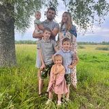Семья Бармалеев в деревне