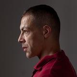 АНДРЕЙ ЛАВРОВ