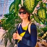 Елена Сичкар. Копирайтер в чёрных очках